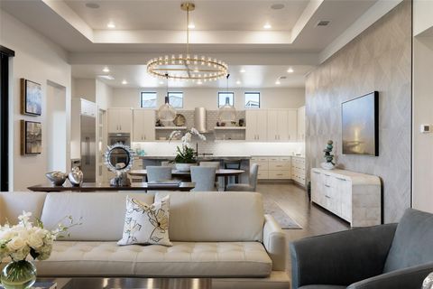 8408 CARRANZO DR Austin TX 78735