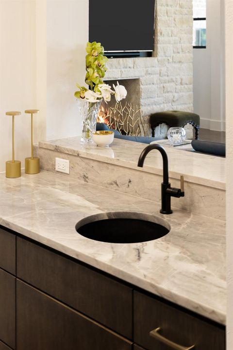 Tiny photo for 8408 CARRANZO DR, Austin, TX 78735 (MLS # 3405476)