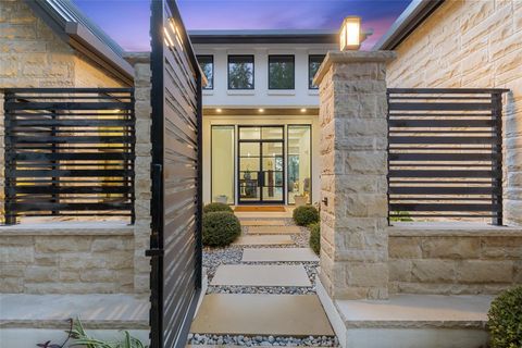 Tiny photo for 8408 CARRANZO DR, Austin, TX 78735 (MLS # 3405476)