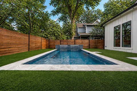 Photo of 3100 Garwood ST, Austin, TX 78702 (MLS # 8425469)