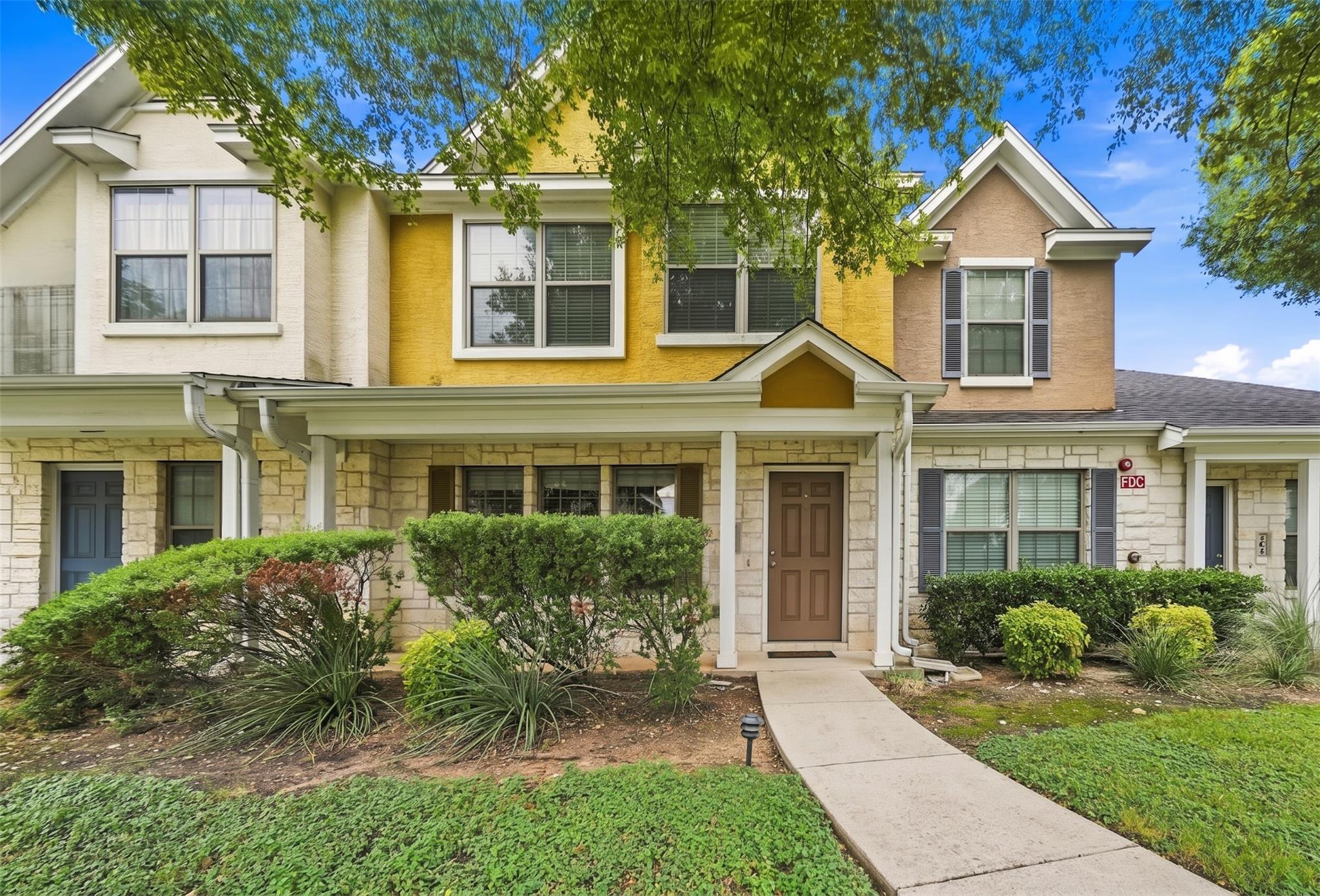 401 Buttercup Creek BLVD 504