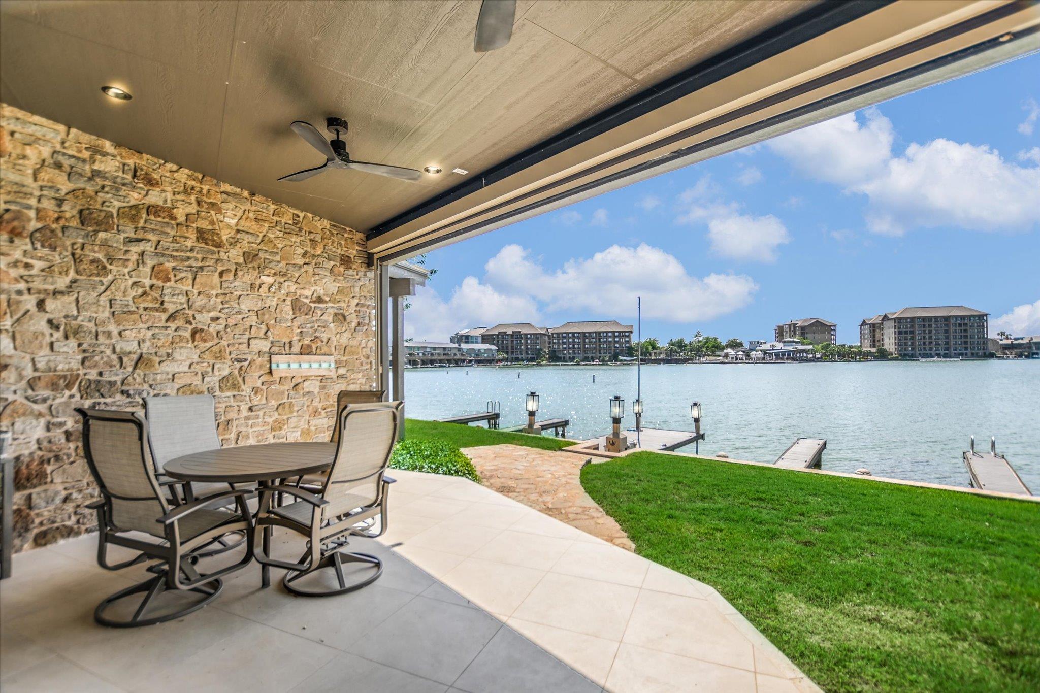 402 Island DR C