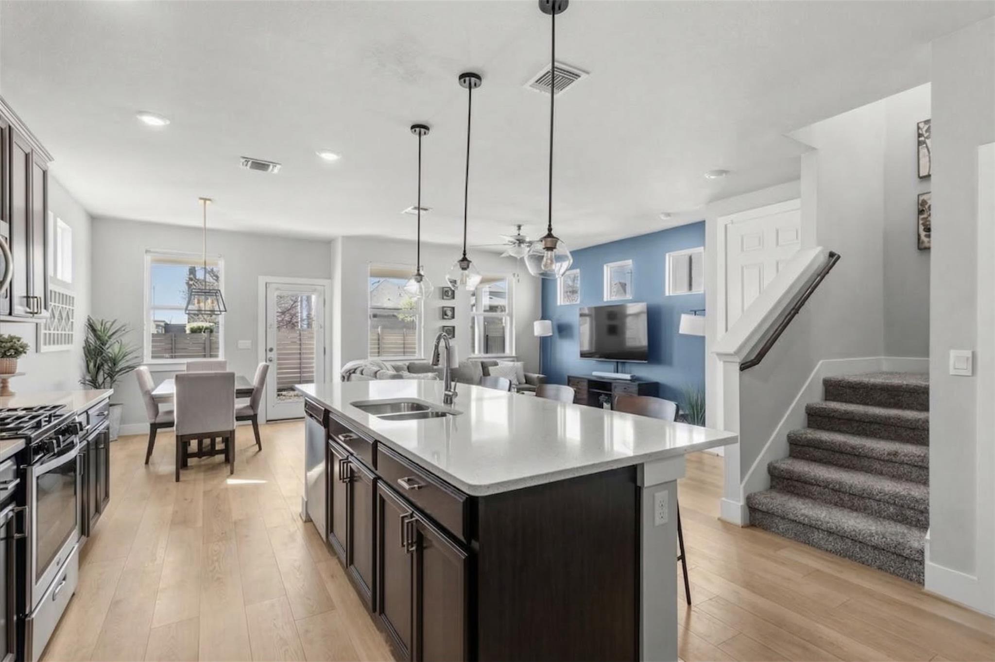 7415 Travertine Spring DR