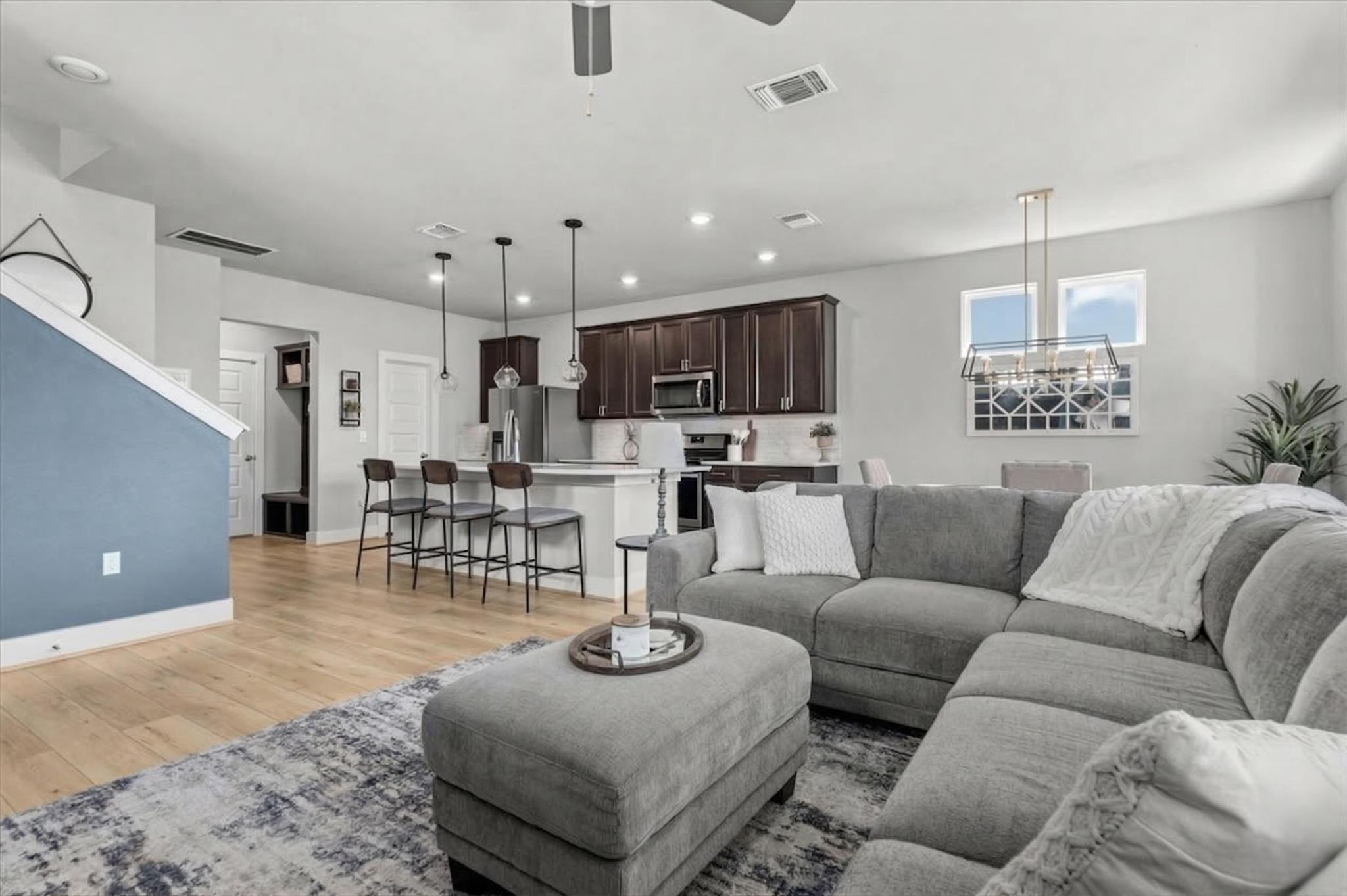 7415 Travertine Spring DR