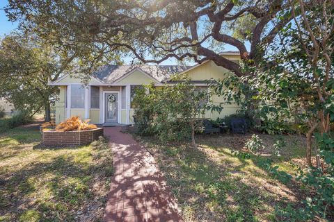Photo of 5726 Abilene TRL, Austin, TX 78749 (MLS # 9582632)