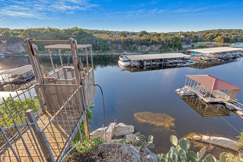 Tiny photo for 22012 Briarcliff DR, Spicewood, TX 78669 (MLS # 4172090)