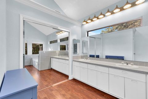 Tiny photo for 22012 Briarcliff DR, Spicewood, TX 78669 (MLS # 4172090)