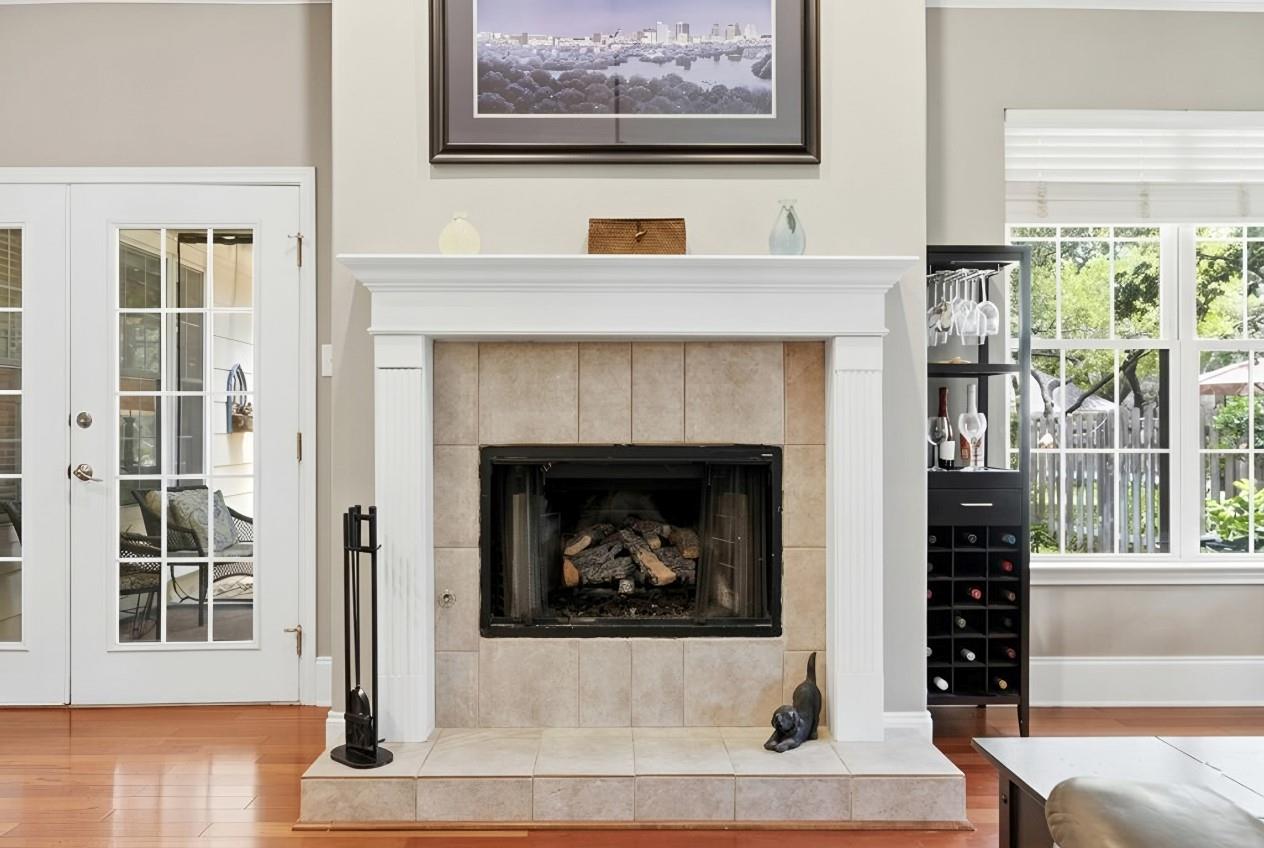 100 Oakmont CT