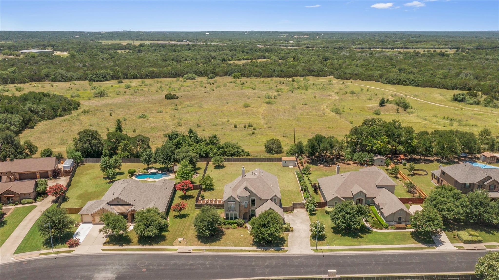 2817 Bear Springs TRL