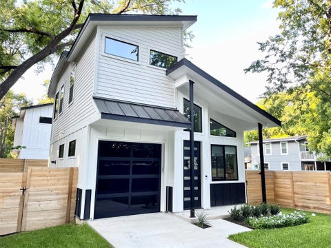 Photo of 2009 Canterbury ST #2, Austin, TX 78702 (MLS # 4847488)