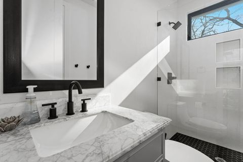 Tiny photo for 910 Tillery ST, Austin, TX 78702 (MLS # 3967394)