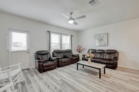 Tiny photo for 14601 Shooter Mc Gavin DR, Manor, TX 78653 (MLS # 1358527)