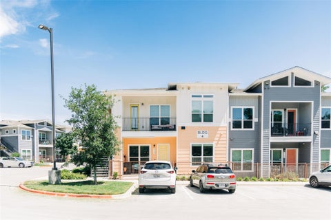 Tiny photo for 8601 W Gate BLVD #4203, Austin, TX 78745 (MLS # 4794433)
