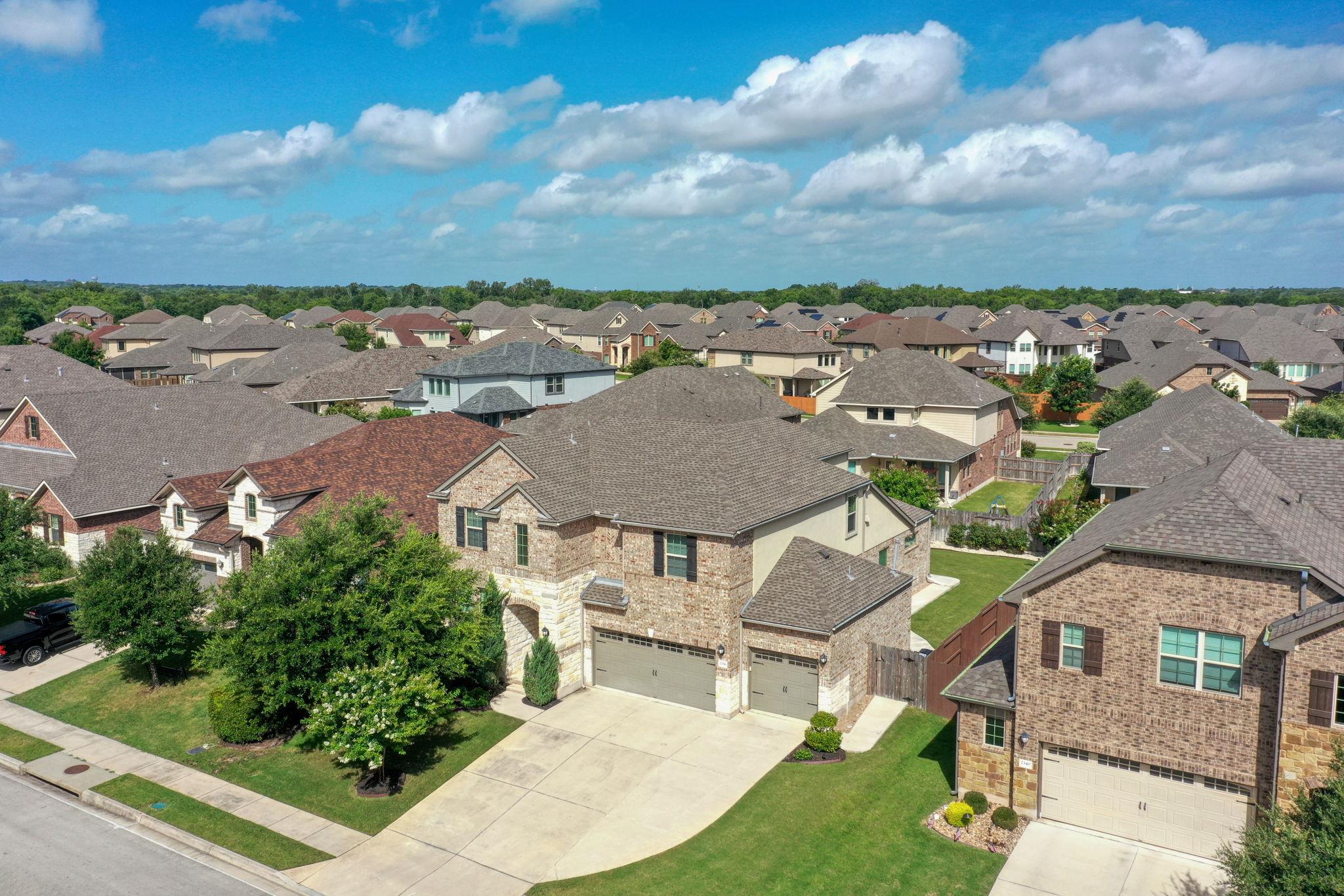 2336 Centennial LOOP
