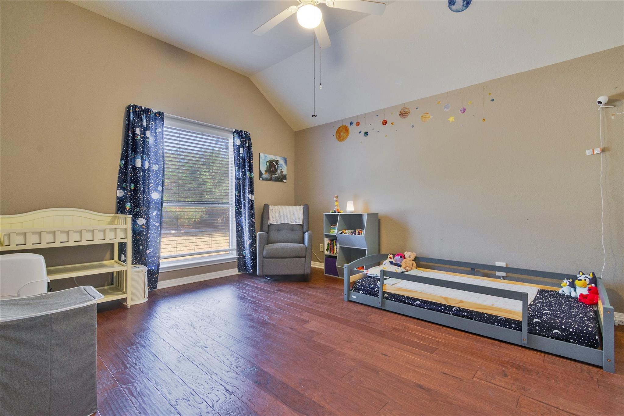 602 Leisurewoods DR