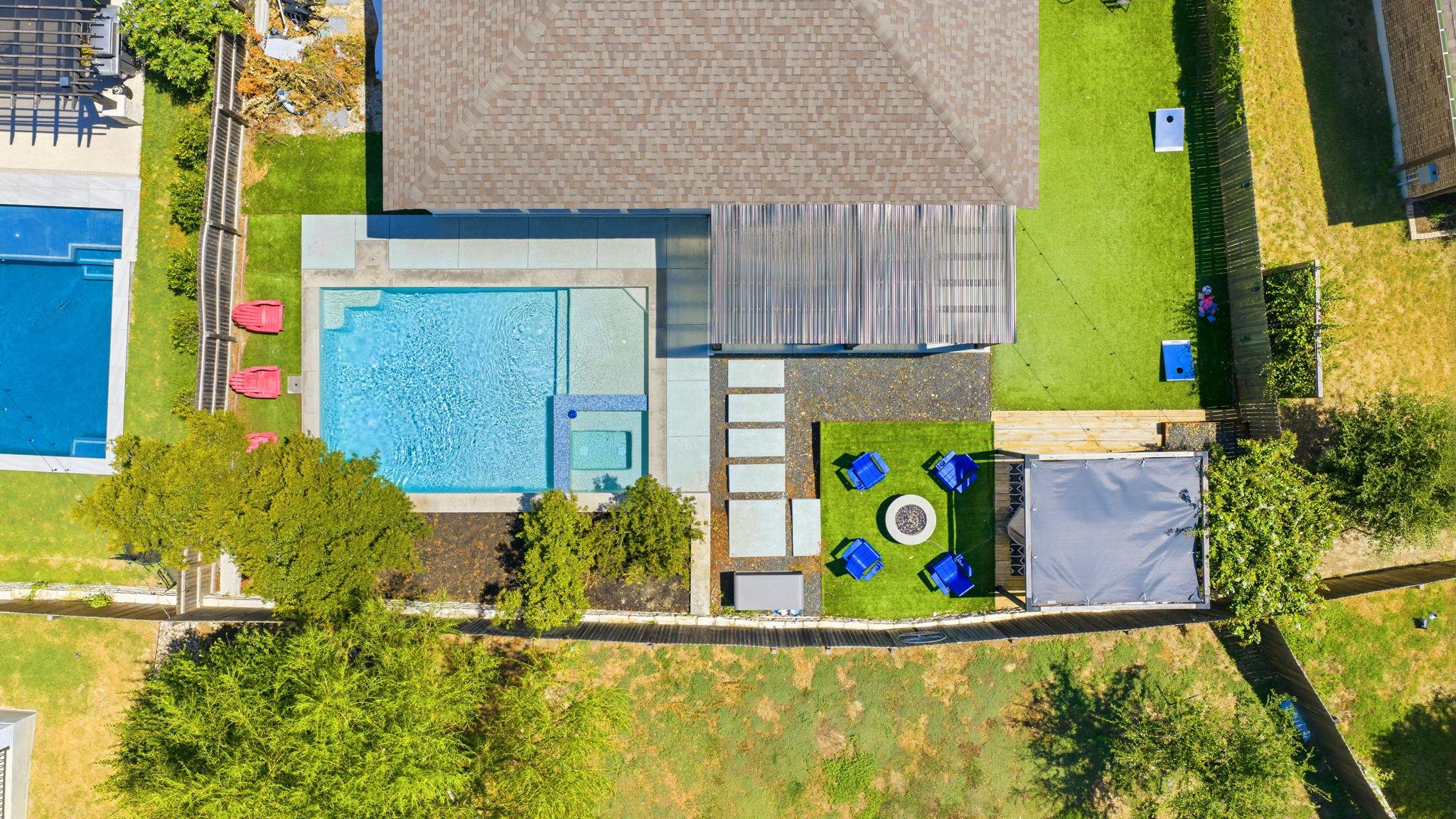 301 Carpenter Hill DR