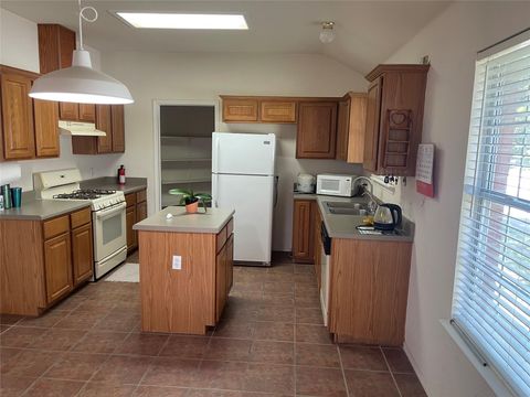 Tiny photo for 1510 Amarylis DR, Pflugerville, TX 78660 (MLS # 1991784)