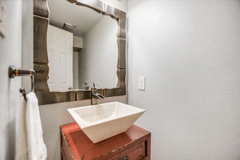 Tiny photo for 5622 Parade RDG, Austin, TX 78731 (MLS # 9634734)