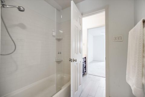 Tiny photo for 5622 Parade RDG, Austin, TX 78731 (MLS # 9634734)
