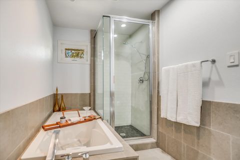 Tiny photo for 5622 Parade RDG, Austin, TX 78731 (MLS # 9634734)