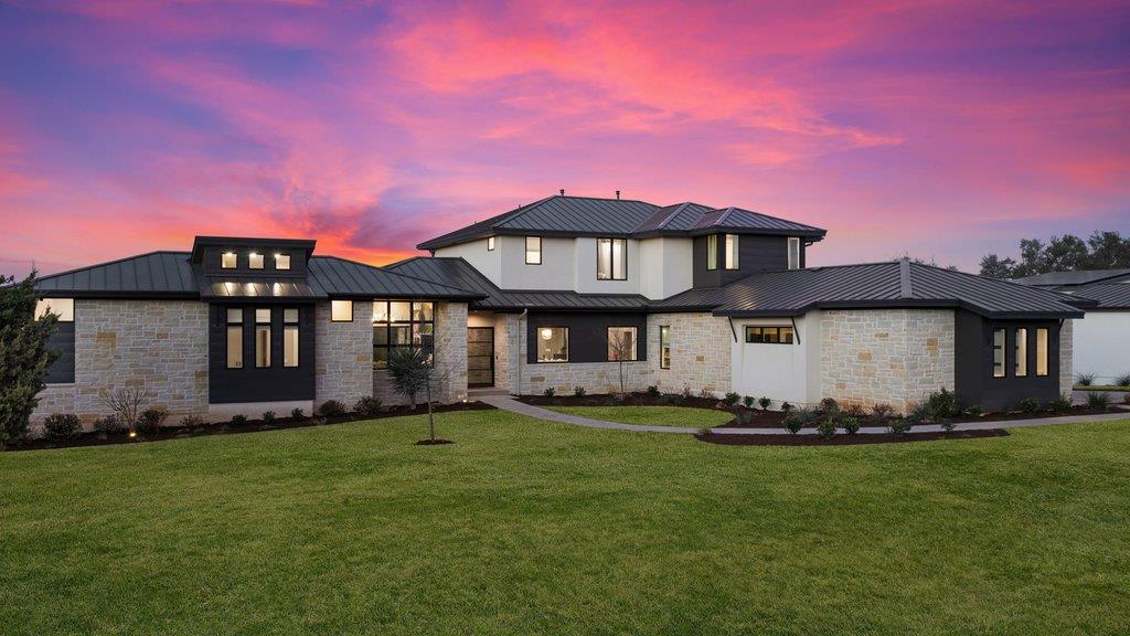 6404 Madrone Tree LN