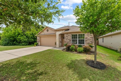 2211 Bettylou LN Austin TX 78754