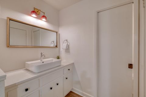 Tiny photo for 9214 Hunters TRCE E, Austin, TX 78758 (MLS # 8906682)
