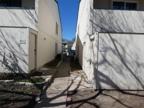Tiny photo for 6718 SILVERMINE DR #103, Austin, TX 78736 (MLS # 5242109)
