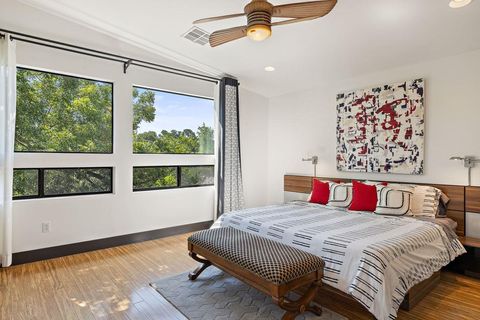 Tiny photo for 2104 East Side DR, Austin, TX 78704 (MLS # 7762793)