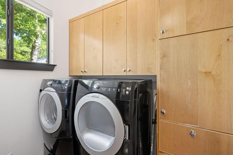 Tiny photo for 2104 East Side DR, Austin, TX 78704 (MLS # 7762793)
