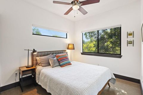 Tiny photo for 2104 East Side DR, Austin, TX 78704 (MLS # 7762793)