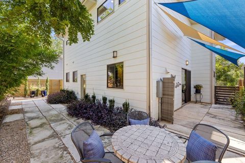 Tiny photo for 2104 East Side DR, Austin, TX 78704 (MLS # 7762793)