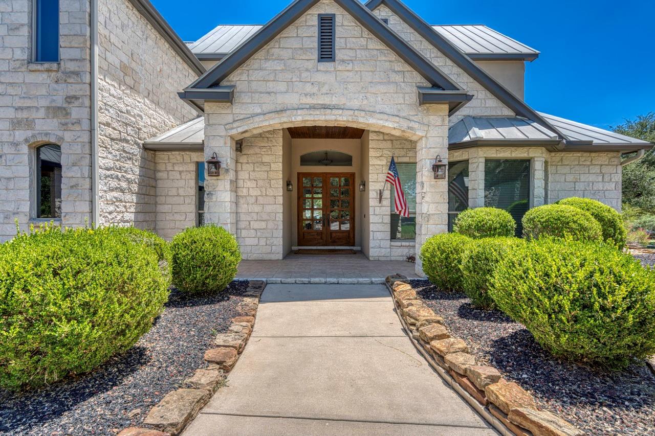 185 Shimmering Shore CT