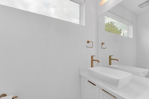 Tiny photo for 506 South Park DR #1, Austin, TX 78704 (MLS # 6482934)