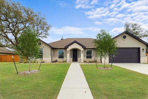 4121 Turning Leaf DR Nolanville TX 76559