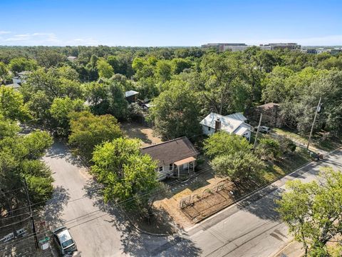Tiny photo for 1147 Gunter ST, Austin, TX 78721 (MLS # 5458537)