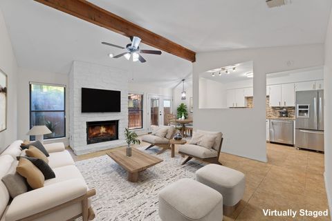 Photo of 5107 Leralynn ST #203, Austin, TX 78751 (MLS # 6611146)