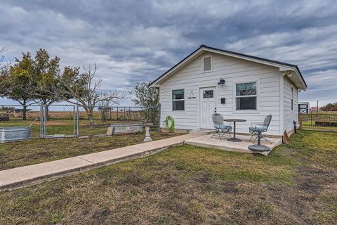 A home in Taylor