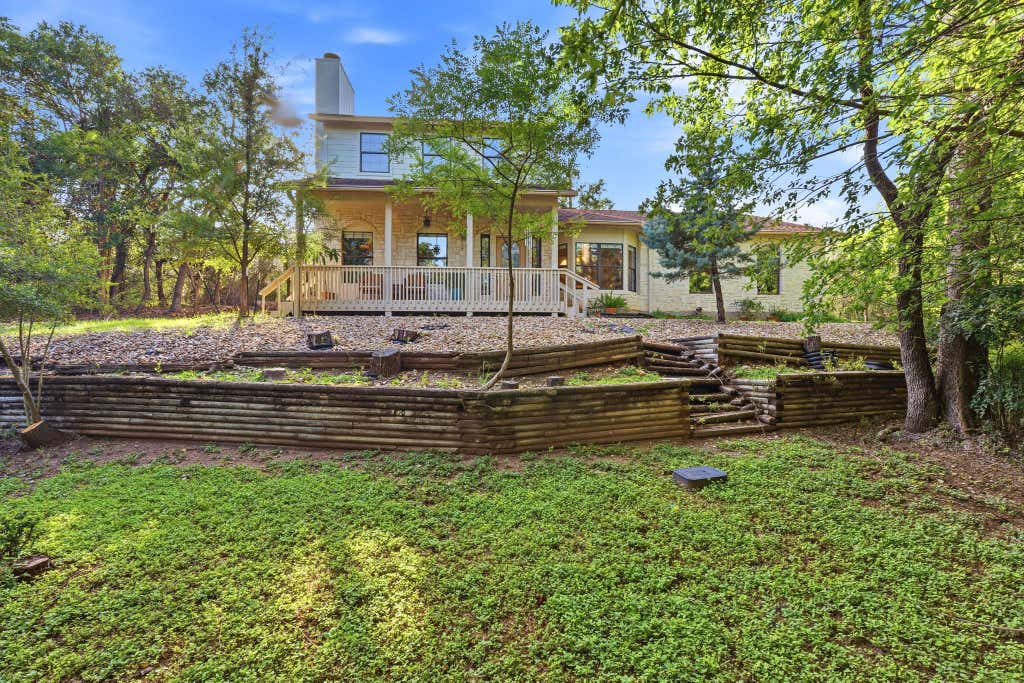 Photo of 802 El Viejo Camino, Austin, TX 78733 (MLS # 4788551)