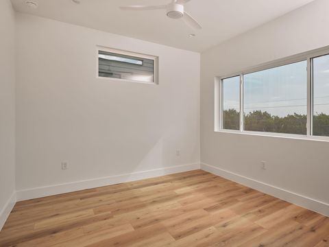 Tiny photo for 4102 Tannehill LN, Austin, TX 78721 (MLS # 8692801)