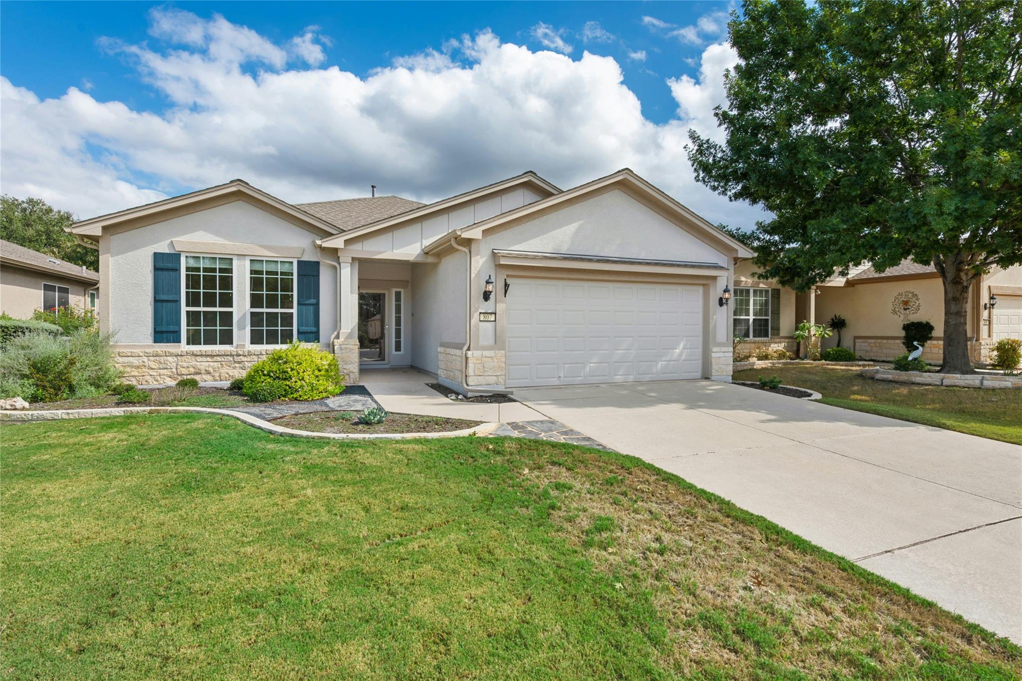 807 Independence Creek LN