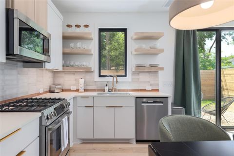 Tiny photo for 87 Chalmers Ave, Austin, TX 78702 (MLS # 2277214)