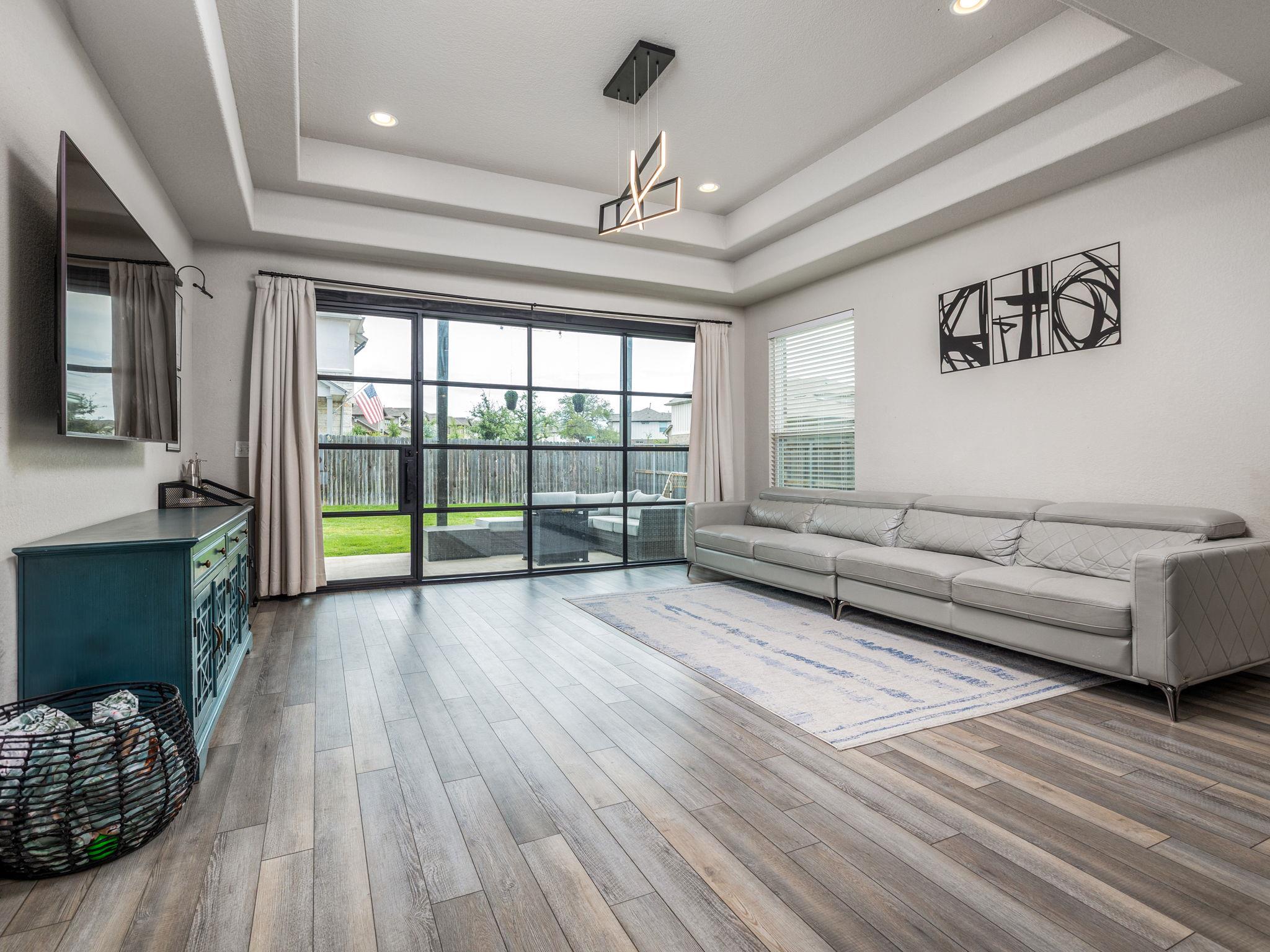 453 Arrowhead Vine ST