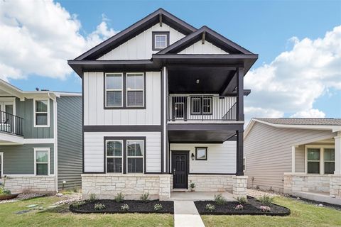 2513 Pecan Island DR Leander TX 78641