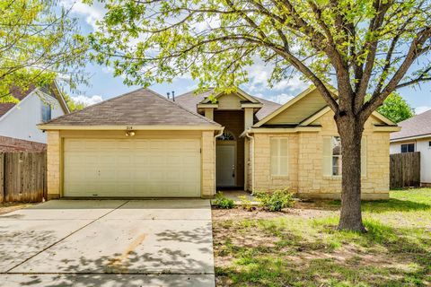 Photo of 214 Sandhill DR, Lockhart, TX 78644 (MLS # 2386385)