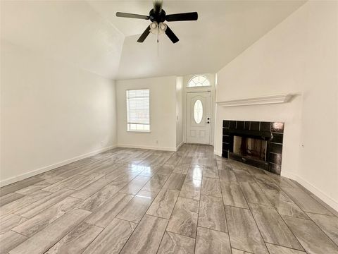 Photo of 16828 Jaron DR, Manor, TX 78653 (MLS # 1396175)