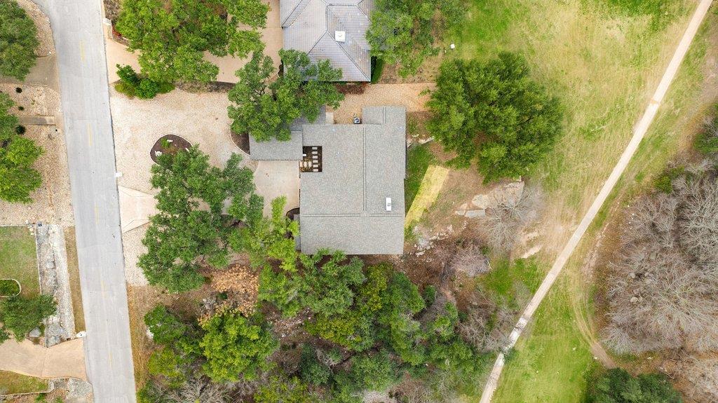 408 Rolling Green DR