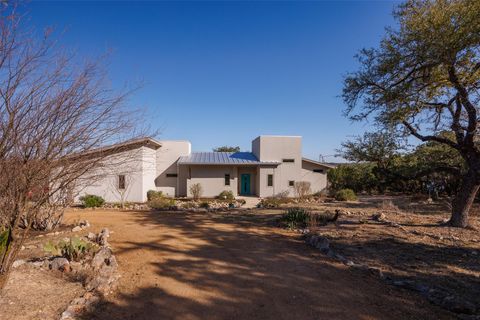 Photo of 609 Las Colinas DR, Wimberley, TX 78676 (MLS # 2407457)