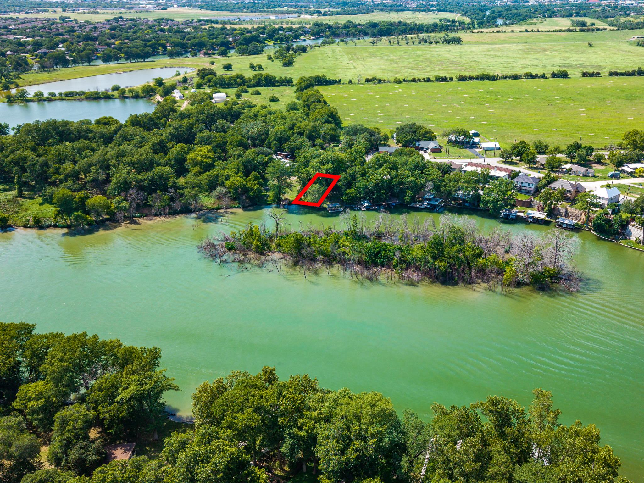 1229 Lone Star DR