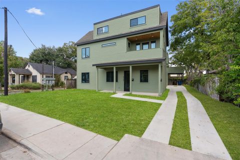 Tiny photo for 818 Stark ST #A, Austin, TX 78756 (MLS # 4343964)